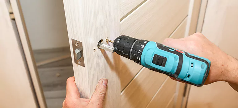 Old Door Knob Repair in Boca Raton, FL