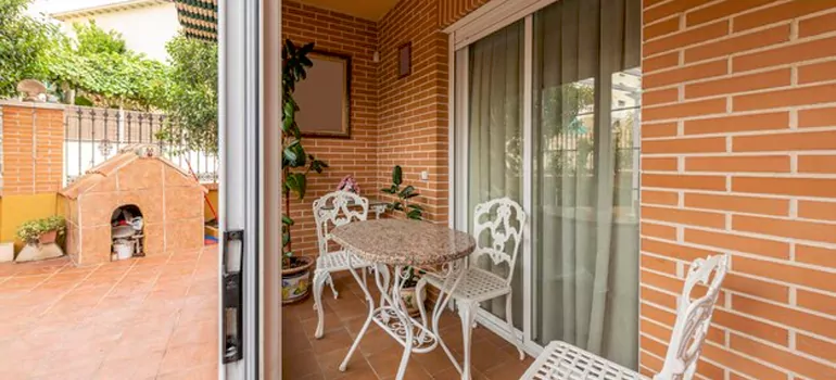 Adding Porch Enclosures To Your Home in Boca Raton, FL