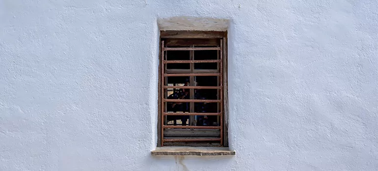 Residential Accordion Door Repair in Boca Raton, FL